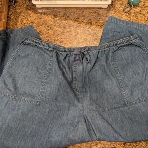 LL Bean, sun washed, Cropped Straight Leg Pants